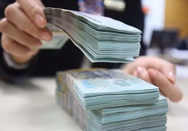 xem xet lui thoi diem thuc hien cai cach tien luong hinh 1