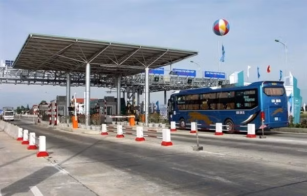 lo nang nua dau nam tasco muon chao ban rieng le 80 trieu co phieu voi gia cao hon 12 so voi thi gia hinh 1