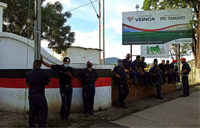 kinh te suy thoai venezuela giao hang loat cong ty luong thuc nha nuoc vao tay tu nhan hinh 1