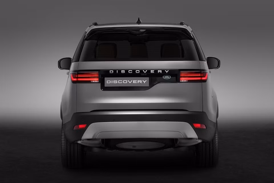 land rover discovery moi ve viet nam voi 3 phien ban gia tu 454 ty dong hinh 2