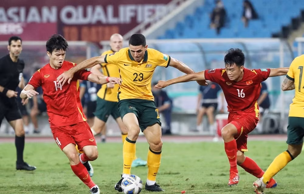 doi tuyen viet nam tut xuong 3 bac tren bxh fifa thang 9 hinh 1