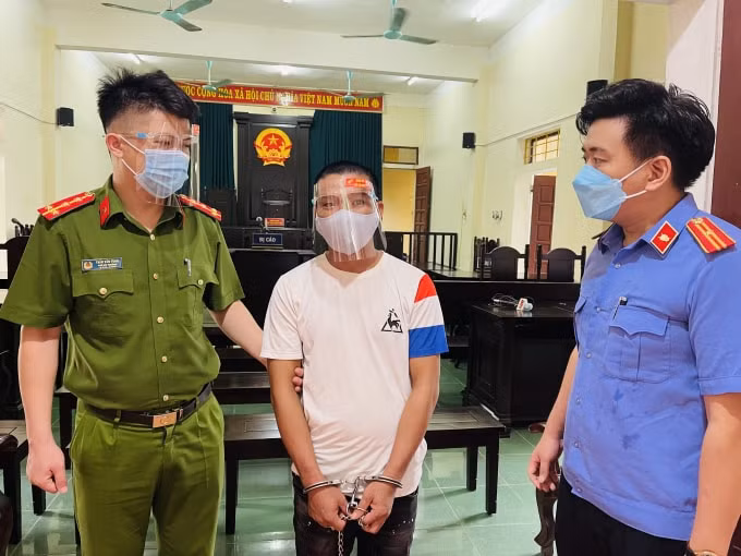 thanh hoa phat tu ke chong nguoi thi hanh cong vu tai diem chot chong dich hinh 1