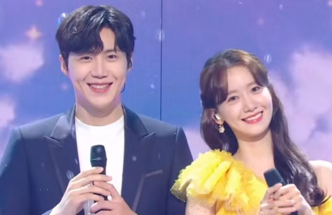 yoona snsd ket doi voi kim seon ho trong phim hai lang man hinh 1