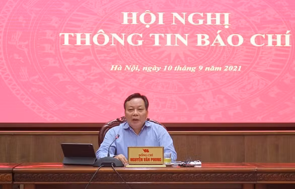 pho bi thu thanh uy ha noi khong nen khong the gian cach phong toa thanh pho mai hinh 3
