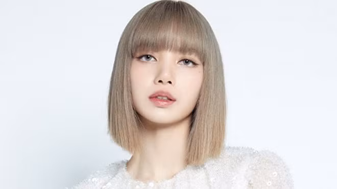 nhung nu ca si giau co cua showbiz han hinh 7