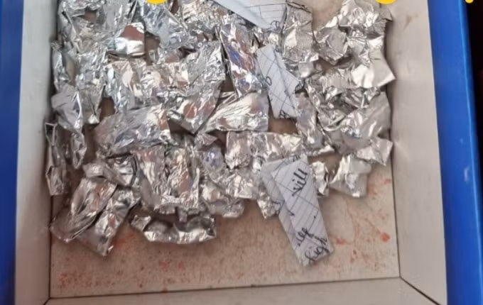 nong pha chuyen an ma tuy thu giu 600 vien ma tuy tong hop cung nhieu tui nghi heroin hinh 3