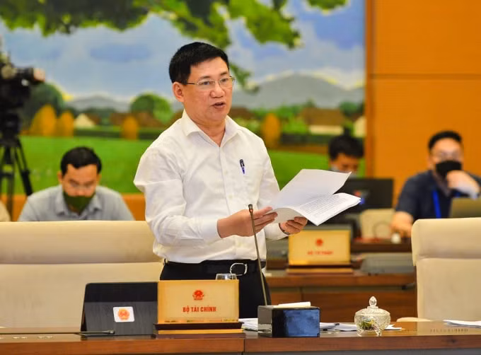 du an luat kinh doanh bao hiem sua doi du dieu kien trinh quoc hoi hinh 2