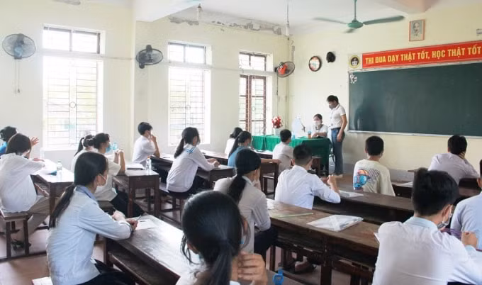 tu ngay 15 9 ha tinh se to chuc day hoc truc tiep hinh 1