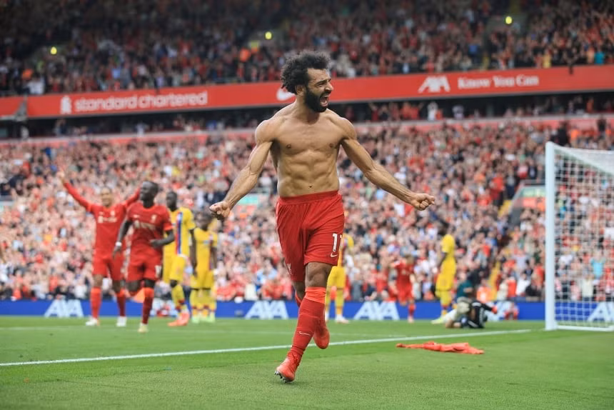 clb liverpool thang de dang crystal palace man city bi cam chan o vong 6 premier league hinh 2