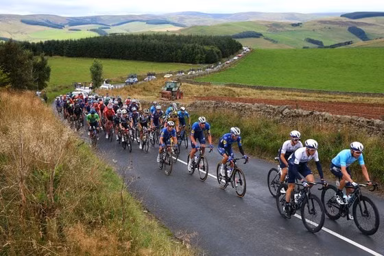 yves lampaert thang chang dau tien giai xe dap tour of britain 2021 hinh 3