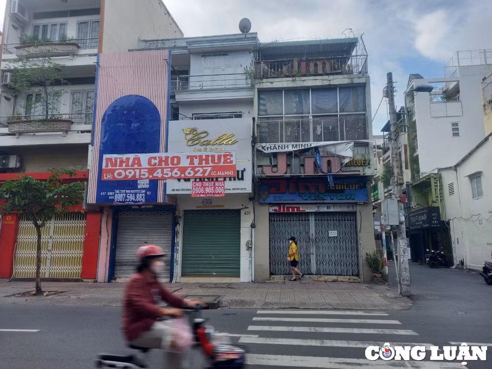 chu can rang giam gia nhieu mat bang o tp hcm van chua ai thue hinh 11