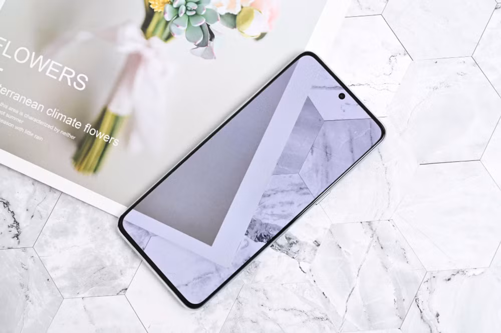 can canh oneplus ace pro voi snapdragon 8 gen 1 sac 150w hinh 6