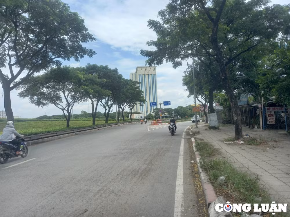khong lo bi phat nhieu nguoi van chon di nguoc chieu sai lan de nhanh hon hinh 1