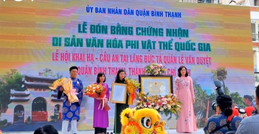 cong nhan di san van hoa quoc gia voi le hoi khai ha cau an hinh 1