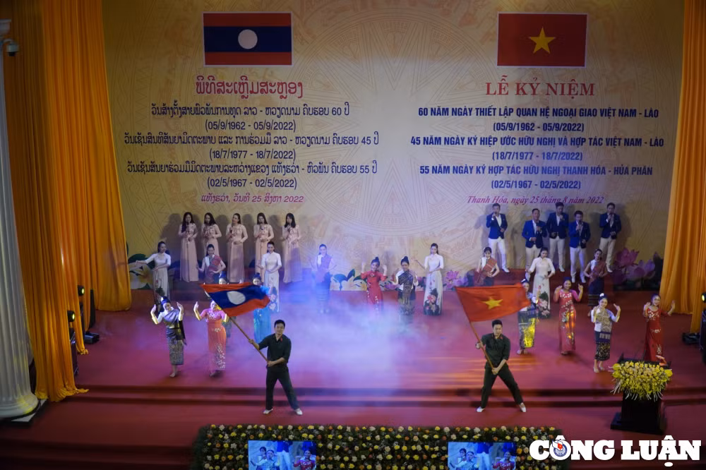 viet nam lao thanh hoa hua phan doan ket huu nghi huong toi tuong lai hinh 3