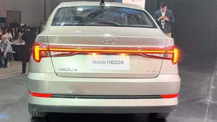 hb20s sedan co b gia re cua hyundai gay sot nho choi lon ve cong nghe hinh 3