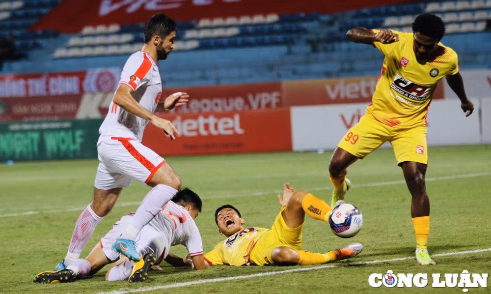 viettel fc thang tran thu 3 lien tiep tai vleague 2022 hinh 3
