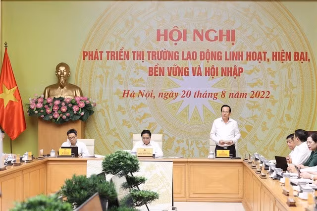 bo truong dao ngoc dung can xay dung co so du lieu quoc gia ve lao dong hien dai dong bo hinh 2