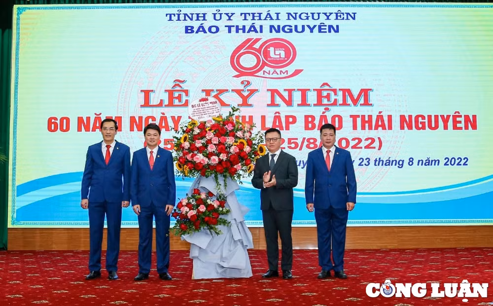bao thai nguyen uu tien phat trien bao chi da phuong tien va chuyen doi so trong bao chi hinh 2