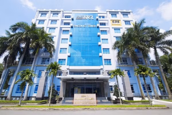 saigontel cua doanh nhan dang thanh tam bao lai nam 2023 giam 40 dong tien kinh doanh am nang gan 1300 ty hinh 1