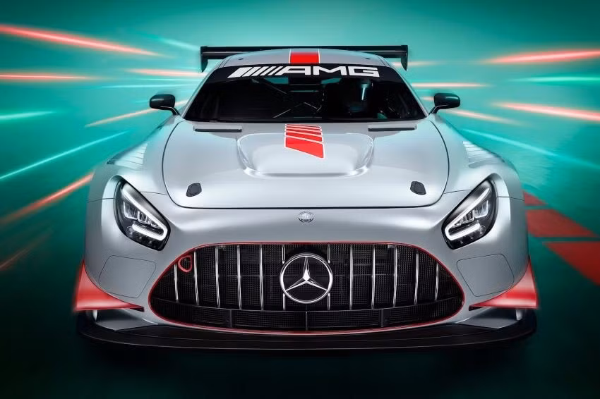 can canh xe dua phien ban gioi han mercedes amg gt3 edition 55 hinh 2