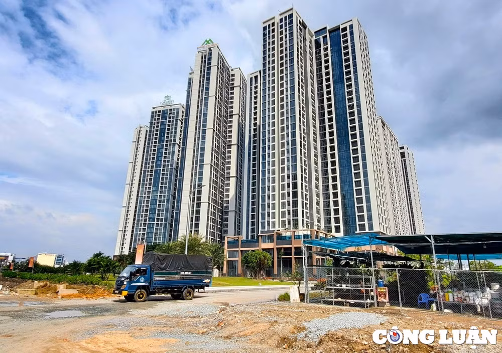 tphcm chuan bi khoi cong 2 du an nha o xa hoi 2000 can xay dung lai 2 chung cu cu hinh 1