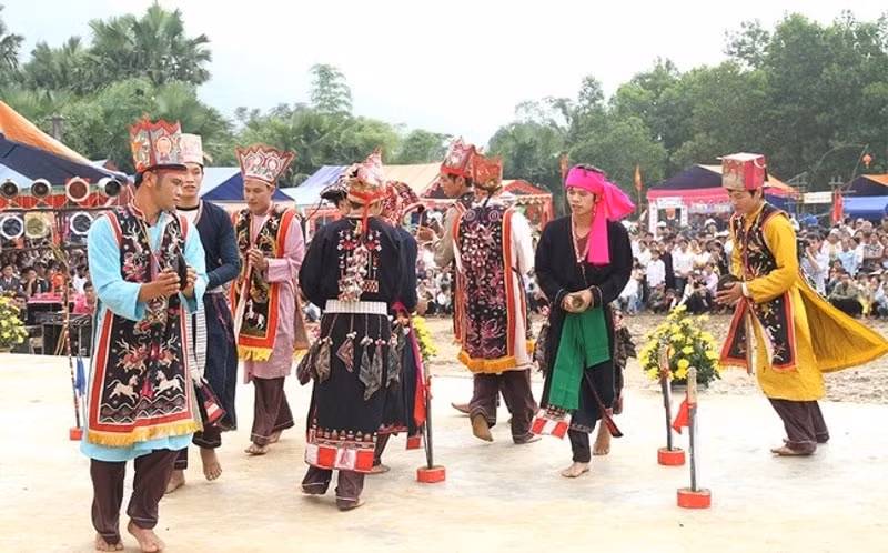 bao ton phat huy gia tri van hoa cac dan toc thieu so trong boi canh hoi nhap hinh 2