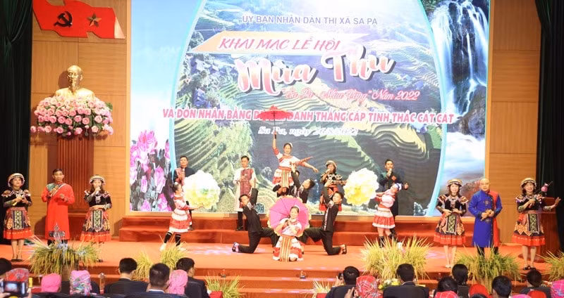 khai mac le hoi mua thu sa pa 2022 hinh 1