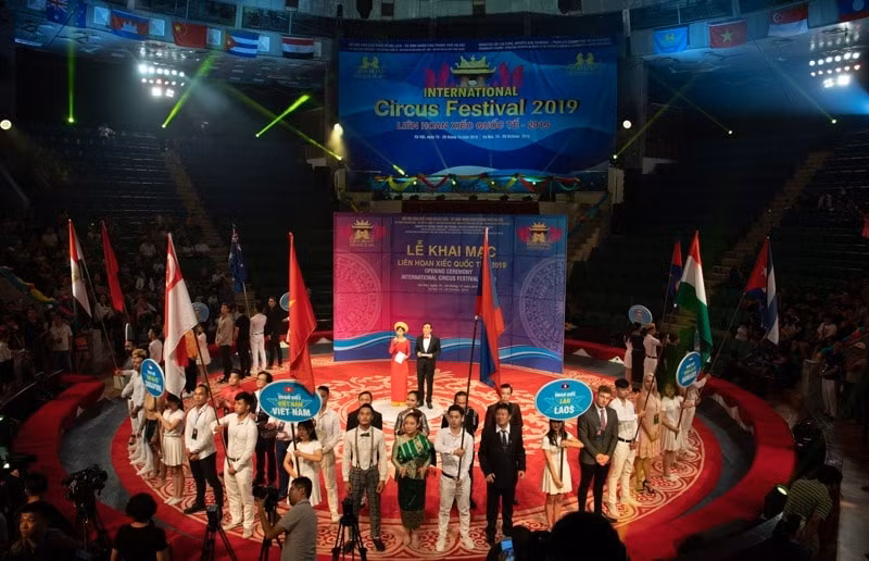 20 quoc gia tham gia lien hoan xiec quoc te 2022 tai ha noi hinh 2