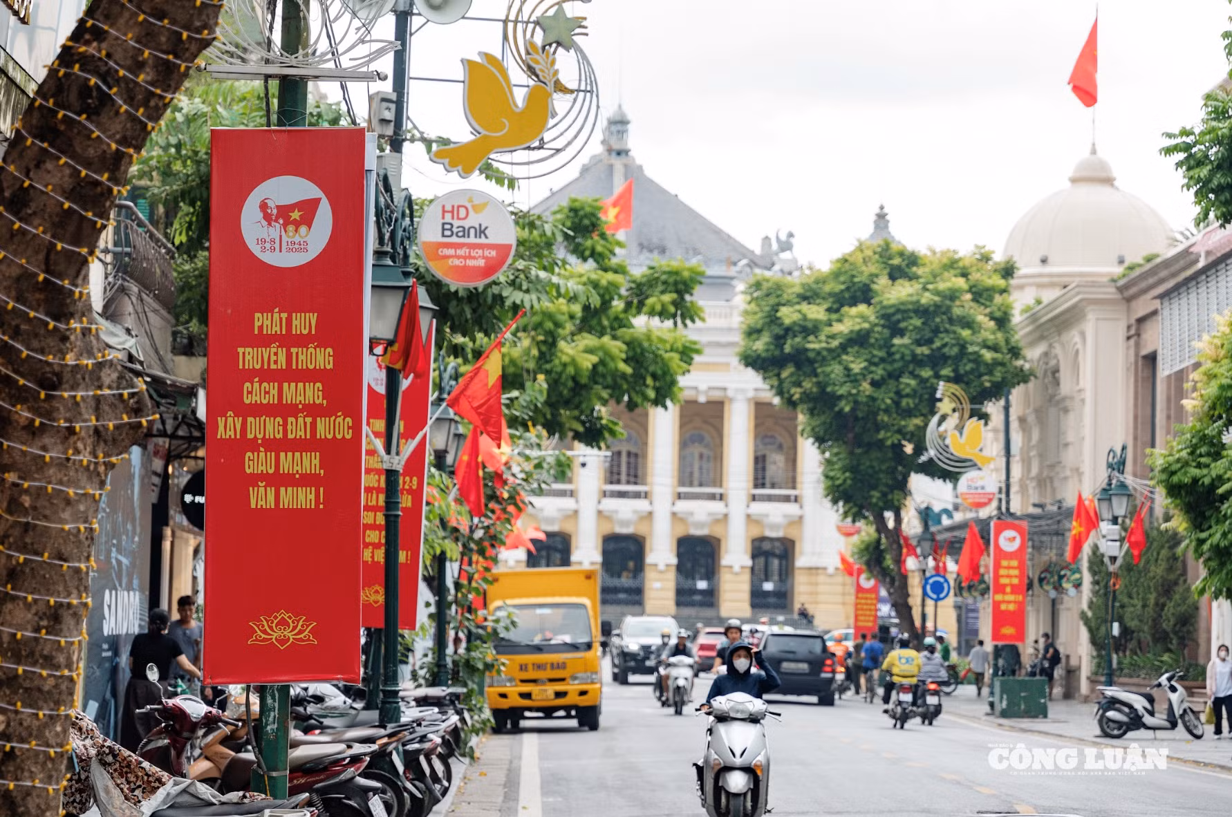 Ảnh màn hình 2025-08-21 lúc 12.35.37