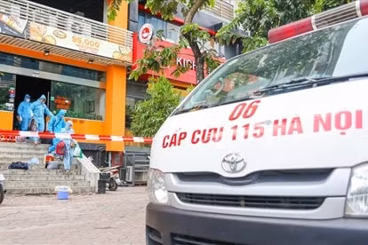 Thủ đô Hà Nội cần phải nâng cao sự cảnh giác với dịch Covid-19. Ảnh: Minh Thành