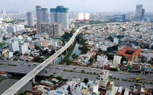 Hiện tại, Nhật Bản, Hàn Quốc và Singapore là 3 nhà đầu tư sẵn sàng tham gia vào thị trường Việt Nam.