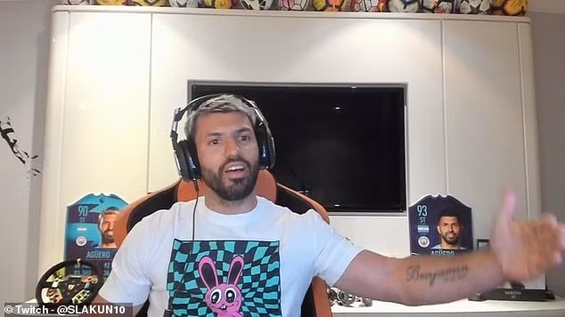 Tiền đạo Sergio Aguero cấm tên liên quan tới Messi trên Twitch. Ảnh: internet.