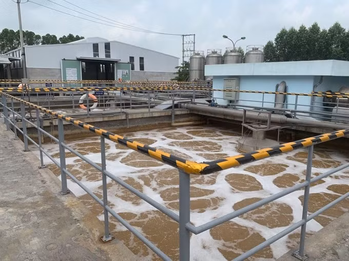 Hệ thống xử lý nước thải của công ty đã được Bộ tài nguyên và Môi trường cấp phép, nước thải sau hệ thống xử lý đạt QCVN 40:2011/BTNMT, cột B - Quy chuẩn kỹ thuật quốc gia về nước thải công nghiệp