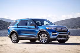 Xe Ford Explorer tại Mỹ có thể bị bung động cơ khỏi giá đỡ