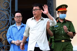 Tuyên phạt cựu Phó Chánh án Nguyễn Hải Nam 17 tháng tù