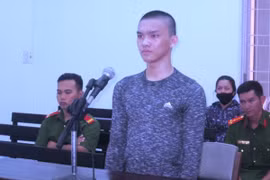 Chơi xong ma túy, giết mẹ và em trai vì ‘tưởng là... ma’