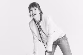 Song Hye Kyo phá cách với mái bằng trên lông mày