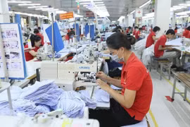 Người lao động đi làm ngày Tết Dương lịch 2021 được trả 300% tiền lương