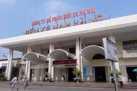 Bến Giáp Bát thành bãi đỗ xe kết hợp với trung tâm thương mại