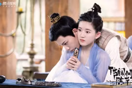 Thánh nữ xuyên không Triệu Lộ Tư và Đinh Vũ Hề góp mặt trong 'Trần Thiên Thiên trong lời đồn'