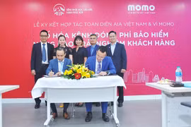 Ví MoMo và AIA hợp tác mở kênh đóng phí bảo hiểm