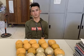 Sơn La: Bắt đối tượng vận chuyển hơn 8 kg nhựa thuốc phiện