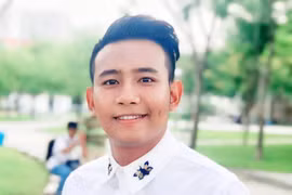 Những cách ứng xử của ca sỹ Việt khi bị "bóc" hát live kém