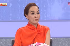 NSND Lê Khanh lần đầu thừa nhận từng bị người yêu 9 năm ngoại tình