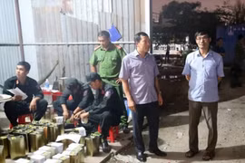Triệt phá đường dây sản xuất, mua bán dầu giả quy mô lớn