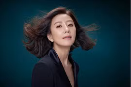 Những điều chưa biết về "bà cả" Kim Hee Ae của "Thế giới hôn nhân"