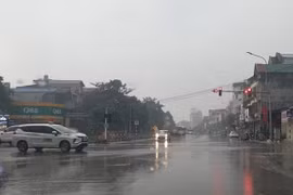 Dự báo thời tiết hôm nay (30/4): Mưa dông trên diện rộng, Miền Bắc "hạ nhiệt" dịp nghỉ lễ