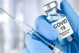 Facebook sẽ gỡ bỏ thông tin sai lệch về vaccine COVID-19