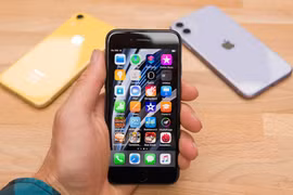 5 chiếc smartphone đáng mua có màn hình nhỏ hơn 6 inch
